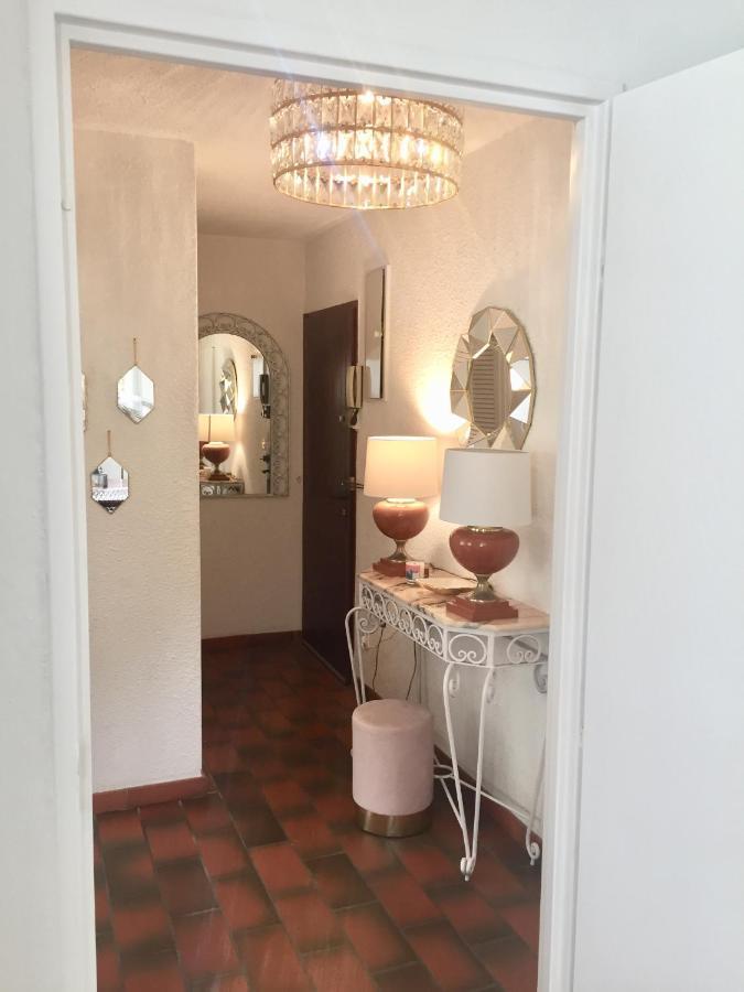 Appartement Spacieux Avec Jardin Coeur De St Tropez Saint-Tropez Exterior foto